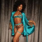Ihuoma_Mamiwata_Kimono_set_Aisha_front 1